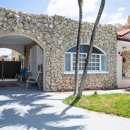 Relax And Unwind In Little Havana Маями Екстериор снимка